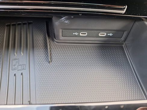 New 2026 Volkswagen Atlas Cross Sport SEL Premium R-Line AWD/4WD image 17