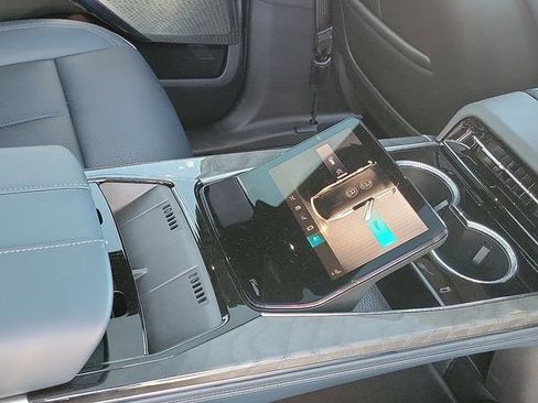 Used 2025 Cadillac Escalade IQ Luxury 2 image 26