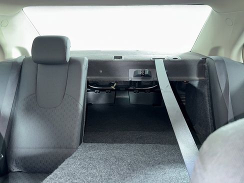 Used 2010 Ford Fusion SE image 5