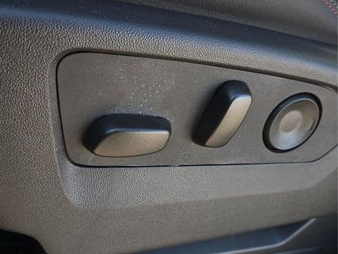 Used 2025 Chevrolet Tahoe RST w/ Comfort Package image 22