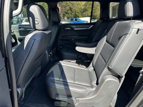 New 2026 GMC Acadia Elevation w/ Black Edition image 10