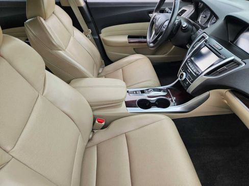 Used 2015 Acura TLX w/ Technology Package FWD image 12