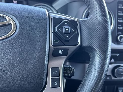 Used 2022 Toyota Tacoma SR5 image 18