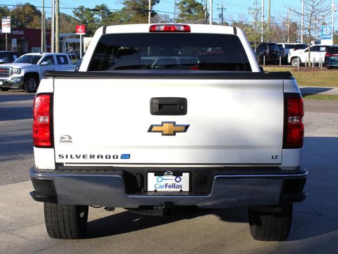 Used 2018 Chevrolet Silverado 1500 LT w/ LT Eassist Package image 4