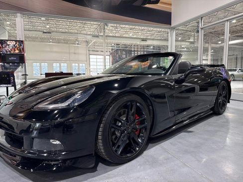 Used 2008 Chevrolet Corvette Convertible w/ Preferred Equipment Group RWD image 22