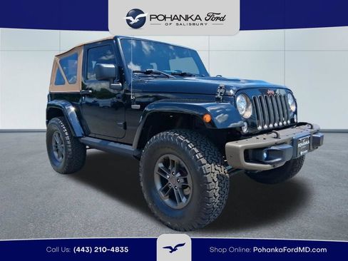 Used 2017 Jeep Wrangler Sahara AWD/4WD image 3