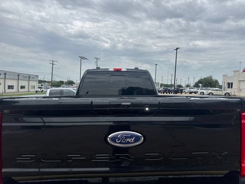 Used 2024 Ford F350 Lariat w/ Lariat Ultimate Package AWD/4WD image 6