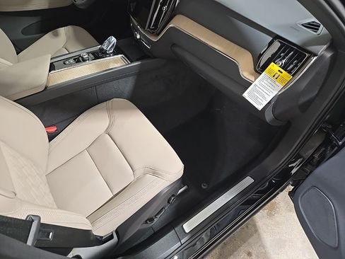 New 2026 Volvo XC60 T8 Plus w/ Protection Package Premier image 22