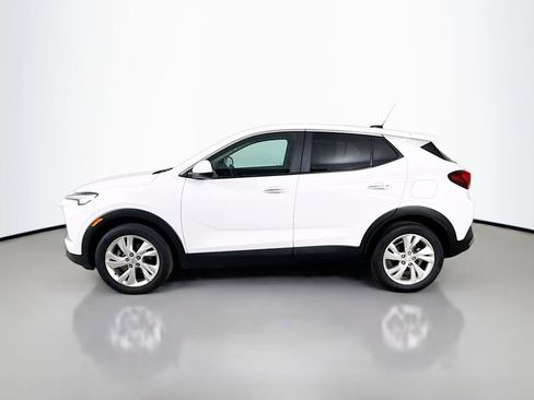 Used 2024 Buick Encore GX Preferred FWD image 4