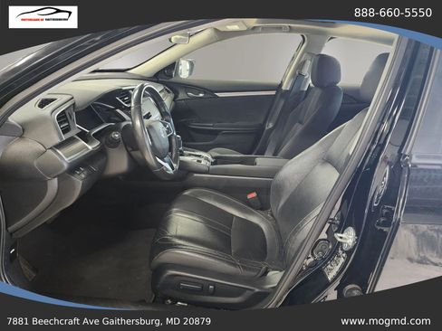 Used 2019 Honda Civic EX image 9