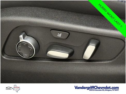 Used 2024 Cadillac XT4 Sport FWD image 22