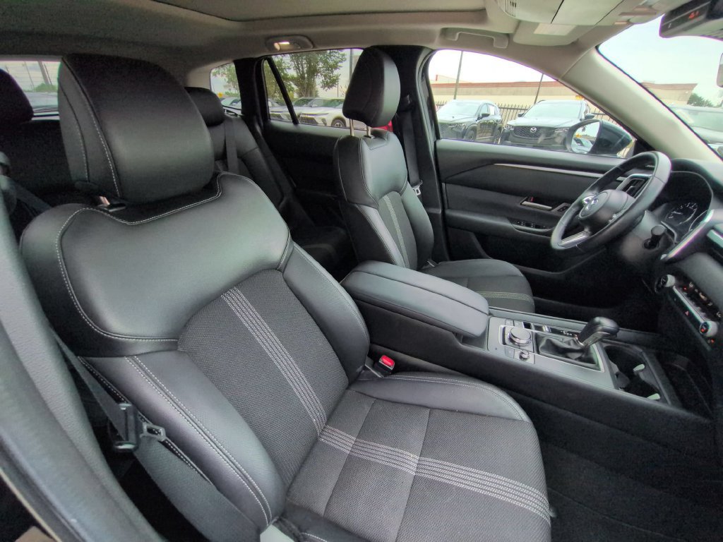 Used 2025 MAZDA CX-50 AWD 2.5 S w/ Premium Package image 30