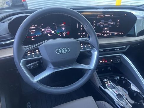 New 2025 Audi Q5 Premium Plus image 34