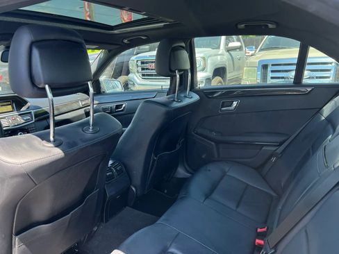 Used 2010 Mercedes-Benz E 350 Sedan image 10