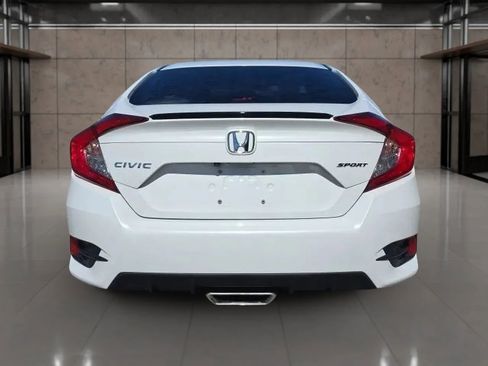 Used 2020 Honda Civic Sport image 8