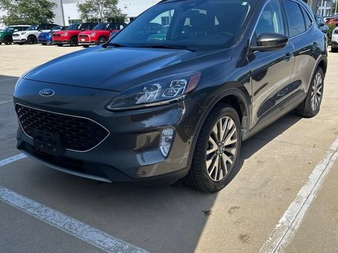 Used 2020 Ford Escape Titanium w/ Titanium Premium Package 2.0 AWD/4WD image 1