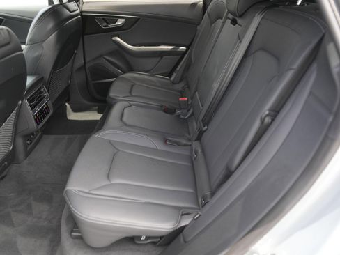 Certified 2025 Audi Q8 Prestige w/ Prestige Package image 28