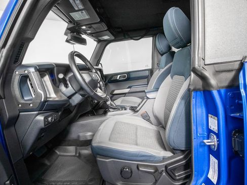 Used 2022 Ford Bronco Outer Banks AWD/4WD image 9