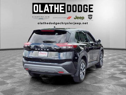 Used 2021 Nissan Rogue SV AWD/4WD image 29