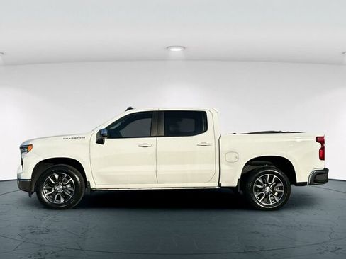 Used 2023 Chevrolet Silverado 1500 LT image 3