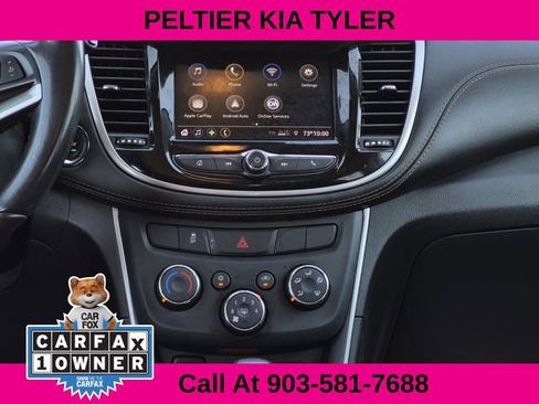 Used 2022 Chevrolet Trax LT w/ LT Convenience Package image 27