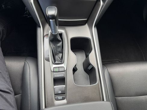 Used 2022 Honda Accord Sport image 21