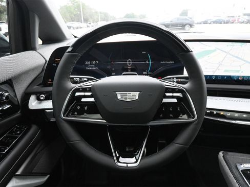 New 2026 Cadillac Optiq Sport 1 image 10