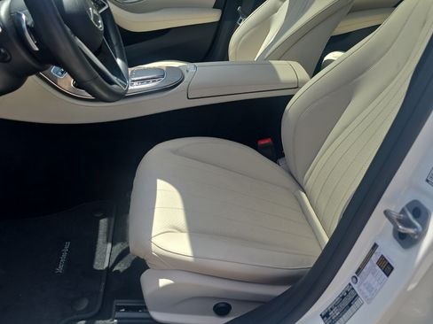 Used 2022 Mercedes-Benz E 350 4MATIC Sedan image 13