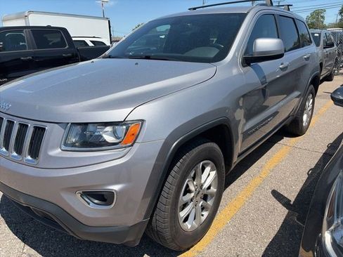 Used 2015 Jeep Grand Cherokee Laredo w/ Quick Order Package 23E AWD/4WD image 1