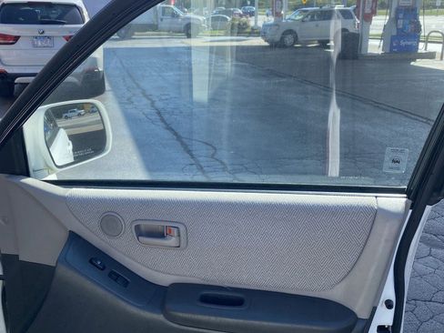 Used 2003 Toyota Highlander 2WD V6 image 17