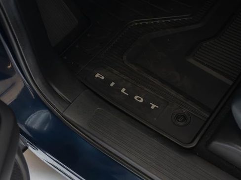 Used 2024 Honda Pilot EX-L image 15