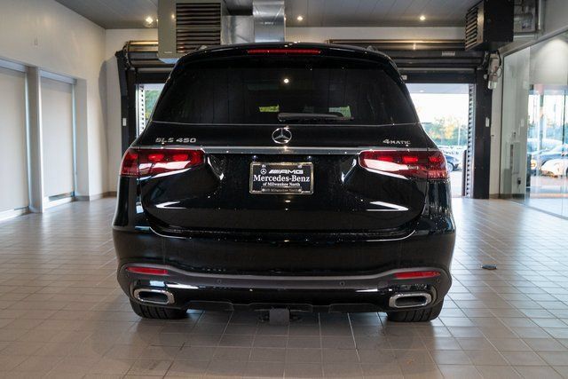 Certified 2026 Mercedes-Benz GLS 450 4MATIC image 5