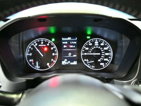 Certified 2025 Subaru Forester Limited image 38