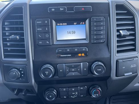 Used 2022 Ford F550 4x4 Regular Cab Super Duty image 13