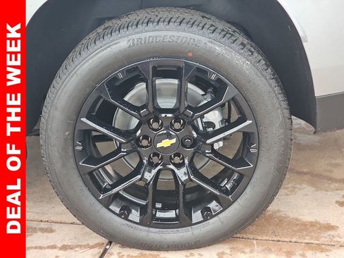 New 2026 Chevrolet Suburban LS image 37