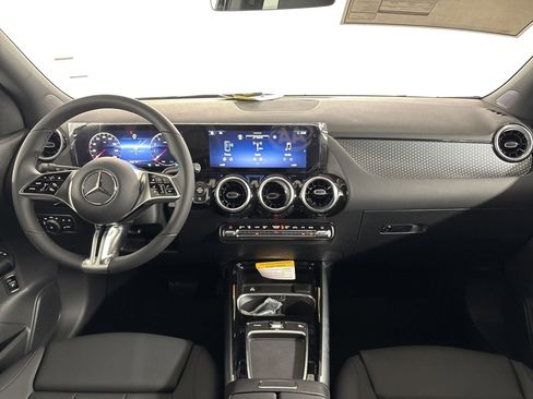 Certified 2026 Mercedes-Benz GLA 250 image 25