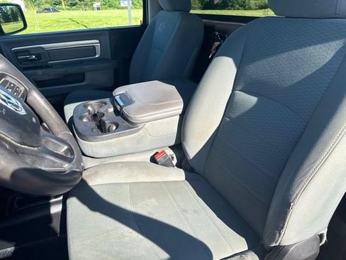 Used 2018 RAM 2500 Tradesman w/ Chrome Appearance Group AWD/4WD image 17