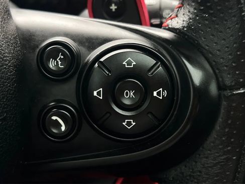 Used 2019 MINI Cooper S FWD image 31