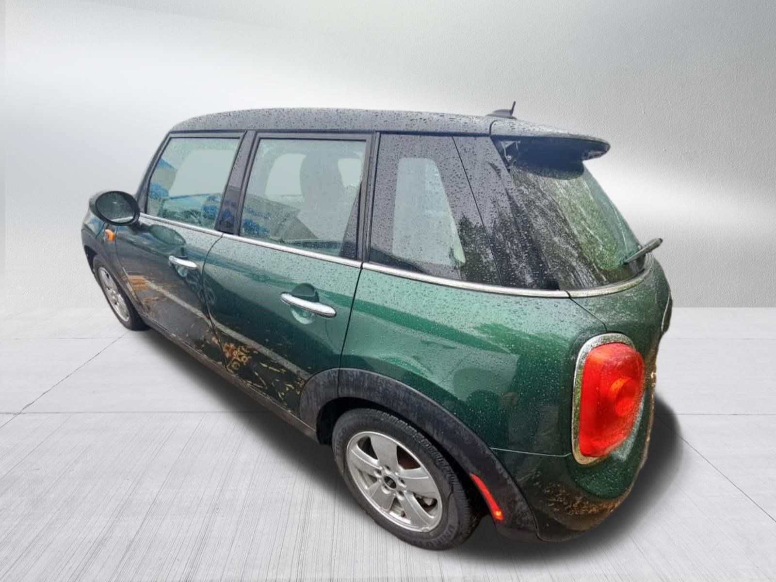 Used 2016 MINI Cooper 4-Door Hardtop FWD image 6