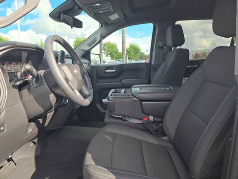 Used 2025 Chevrolet Silverado 1500 Custom Trail Boss w/ Turbomax Blackout Package image 22