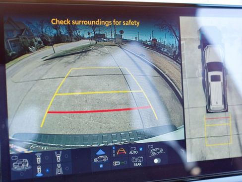 Used 2025 Toyota 4Runner TRD Off-Road Premium image 47