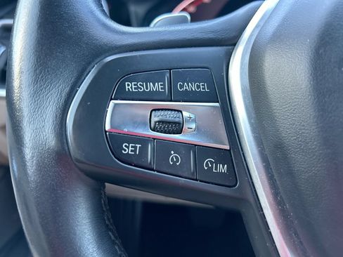 Used 2019 BMW 330i Sedan RWD image 17