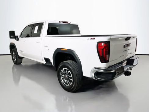Used 2025 GMC Sierra 3500 SLE w/ SLE Value Package AWD/4WD image 9