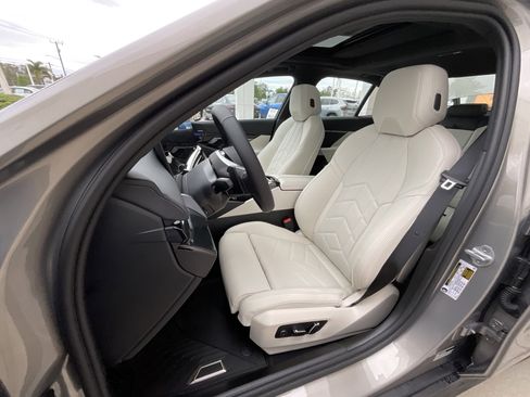 New 2026 BMW 530i w/ Premium Package image 11