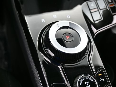 Used 2024 Kia Sportage LX image 28