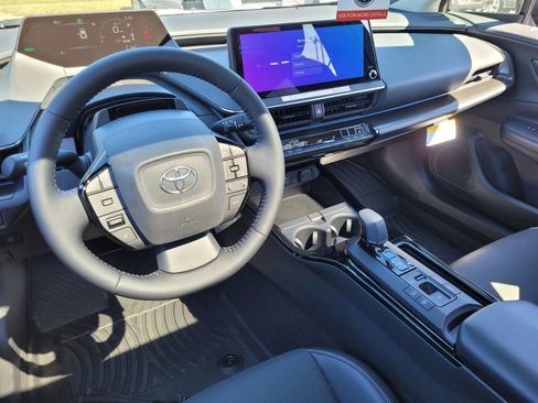 New 2026 Toyota Prius Plug-In Hybrid image 8