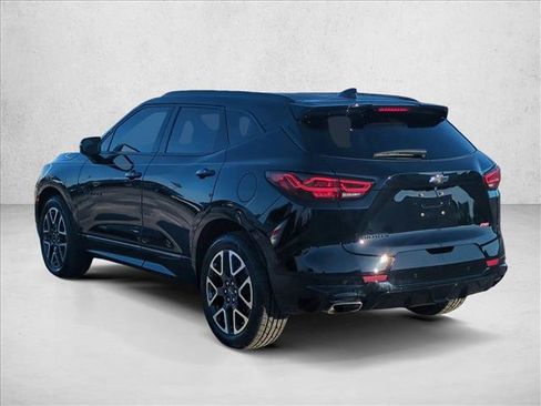 Certified 2024 Chevrolet Blazer RS w/ Enhanced Convenience Package FWD image 8