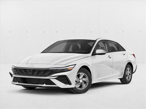 Used 2025 Hyundai Elantra SE FWD image 1