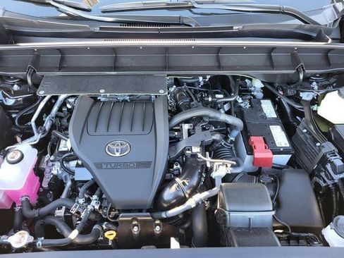 New 2026 Toyota Highlander Limited image 10