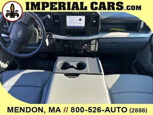 New 2026 Ford F250 XL w/ XL Chrome Package image 17